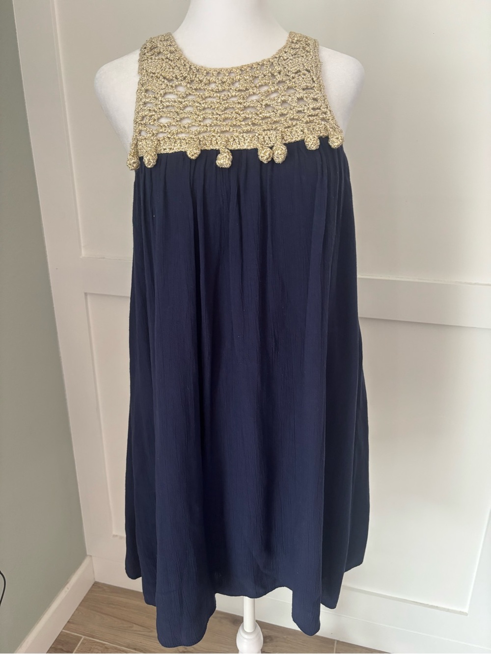 Lilly Pulitzer Navy and Gold Rachelle Dress size XS